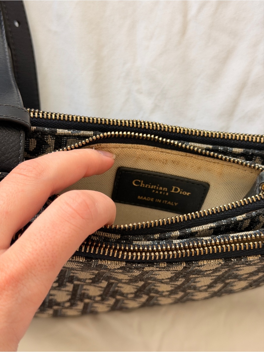 Authentic Dior Saddle Shoulder Bag - Picture 3 of 6